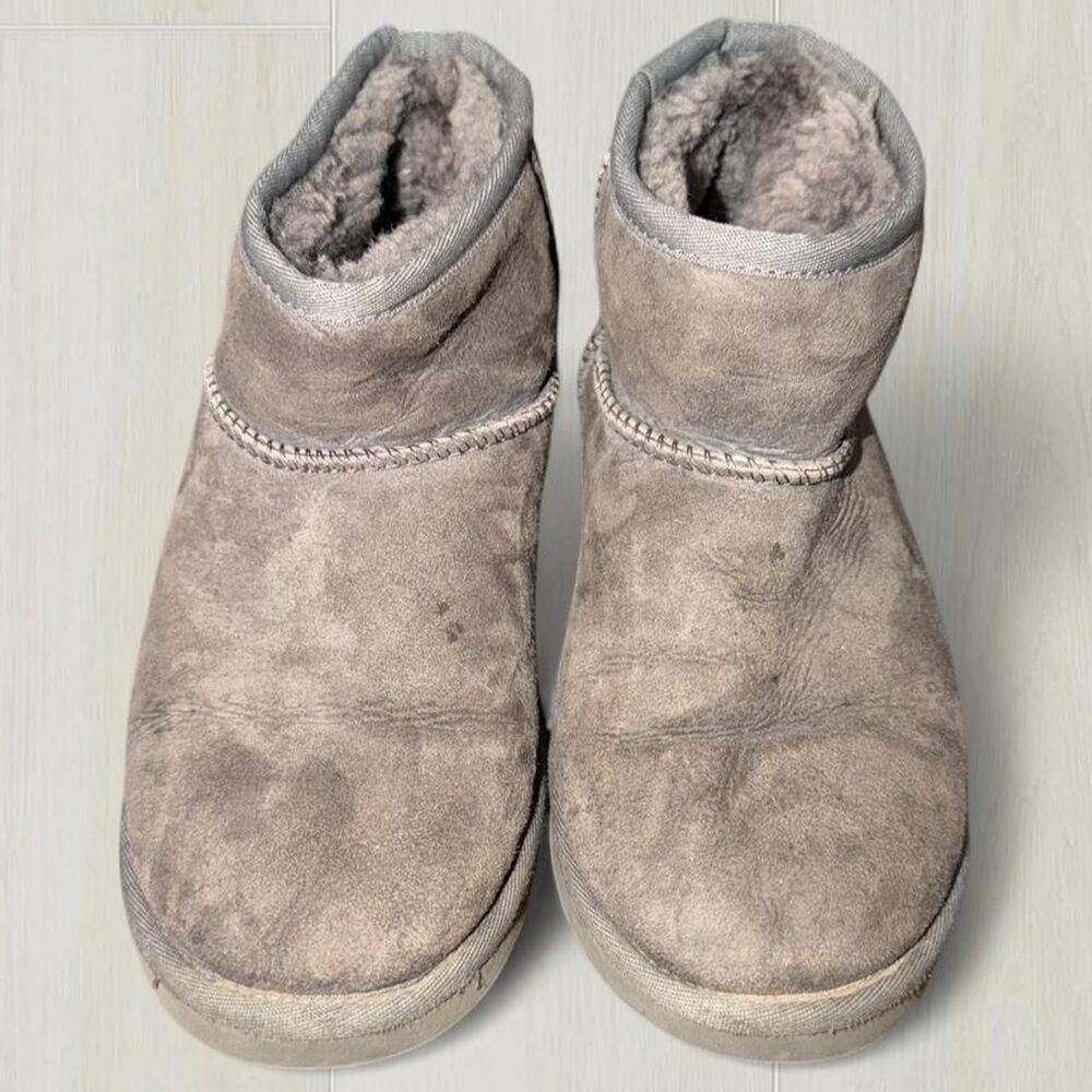 Ugg Women's Grey and Brown Boots